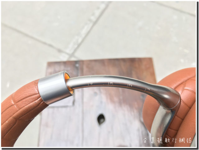 Parrot Zik 3 耳筒長度