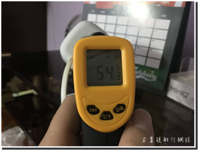 netgear arlo q temperature